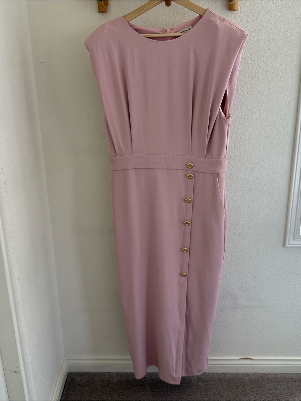 Fehaute pink sleeveless midi dress gold buttons slit shoulder pads pockets glam - Picture 2 of 9